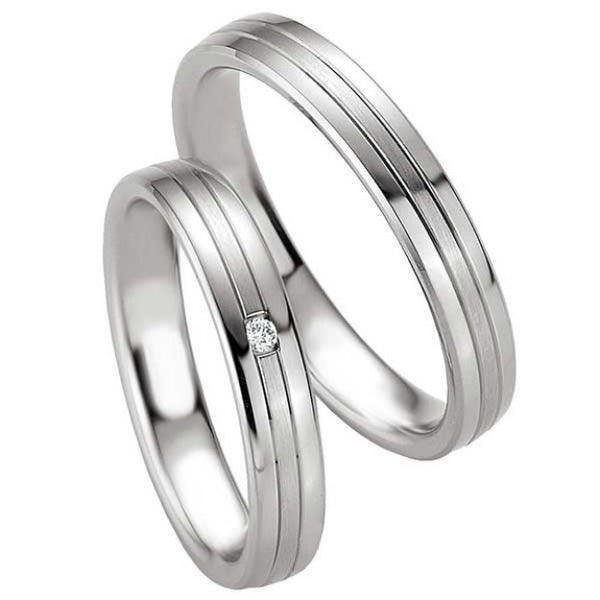 Samboerringer i sølv 4 mm, 2mm tykk med diamant 0,02ct - 4808081