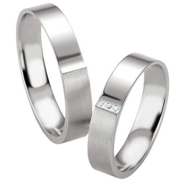 Samboerringer i sølv, 4.5 mm, 2,2 mm tykk med 3 diamant 0,017ct - 4808083